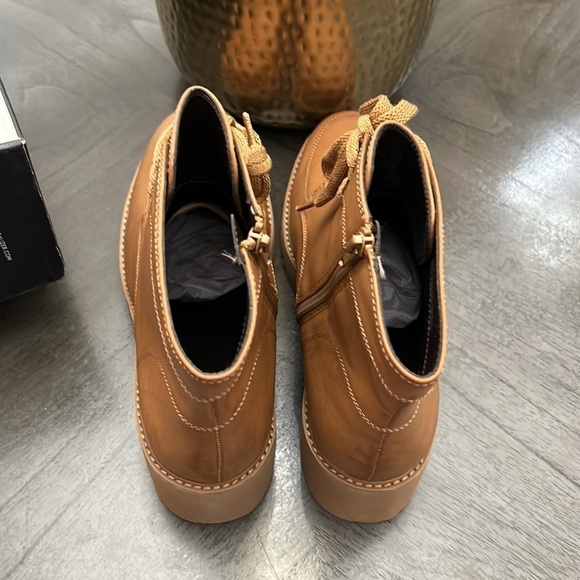 Women's Naturalizer, Catherine Boot (WIDE) - Picture 9 of 11